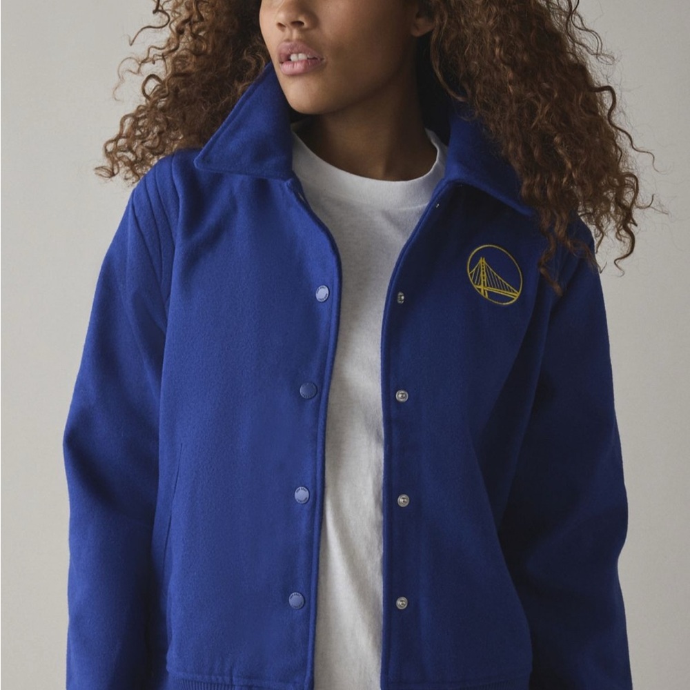 Golden State Warriors New Era NBA Collared
Varsity Jacket Women Medium
